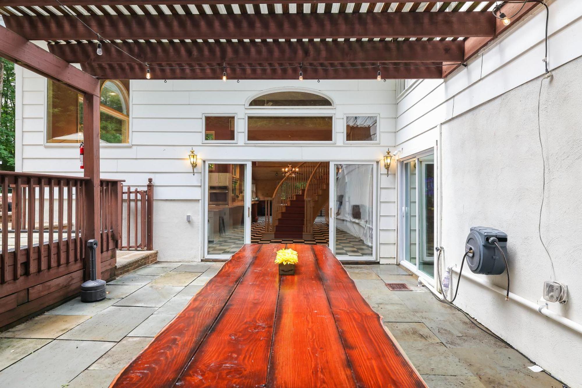 - Shawnee - Hot Tub - Fire Pit * East Stroudsburg
