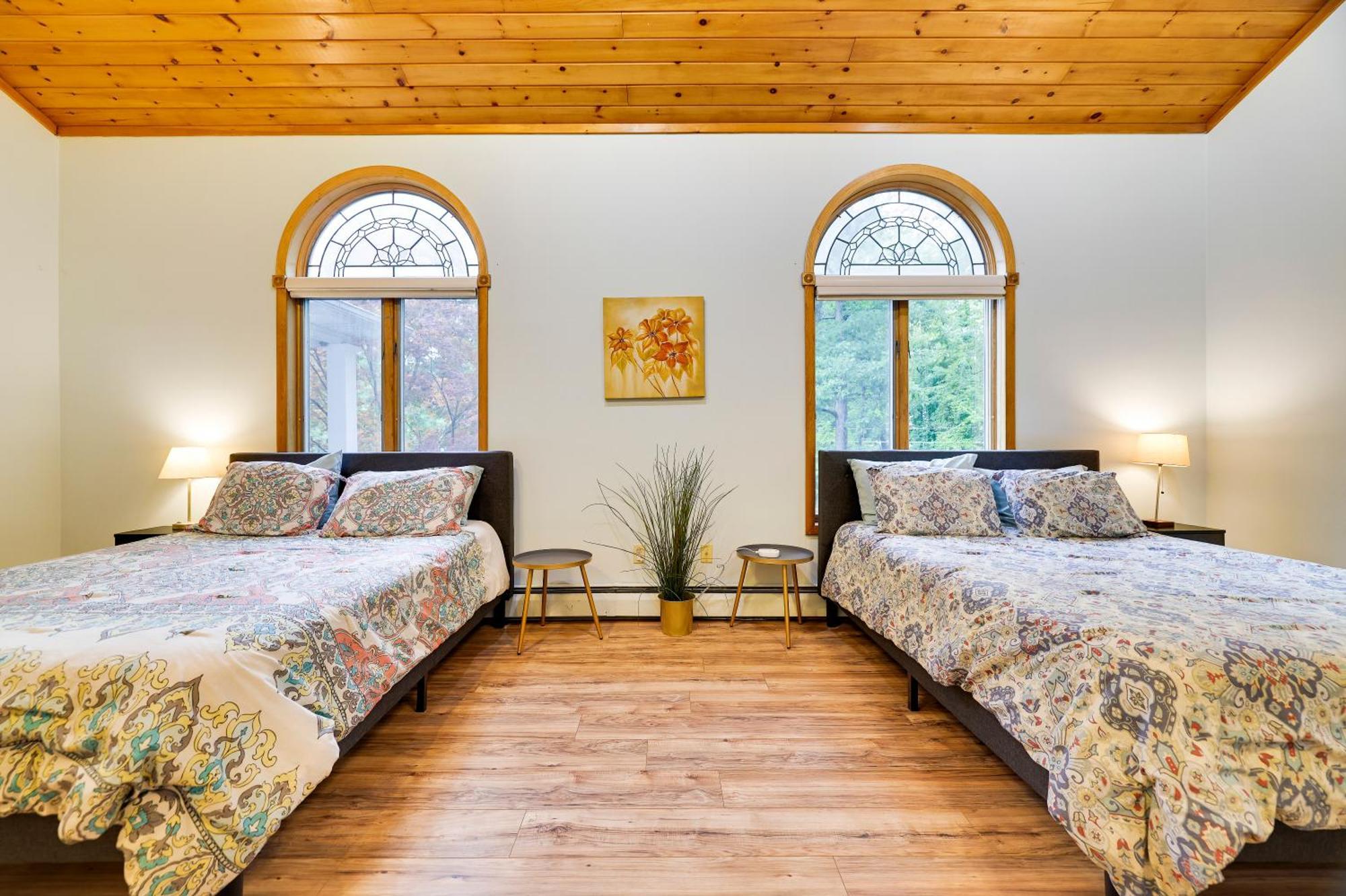 - Shawnee - Hot Tub - Fire Pit * East Stroudsburg