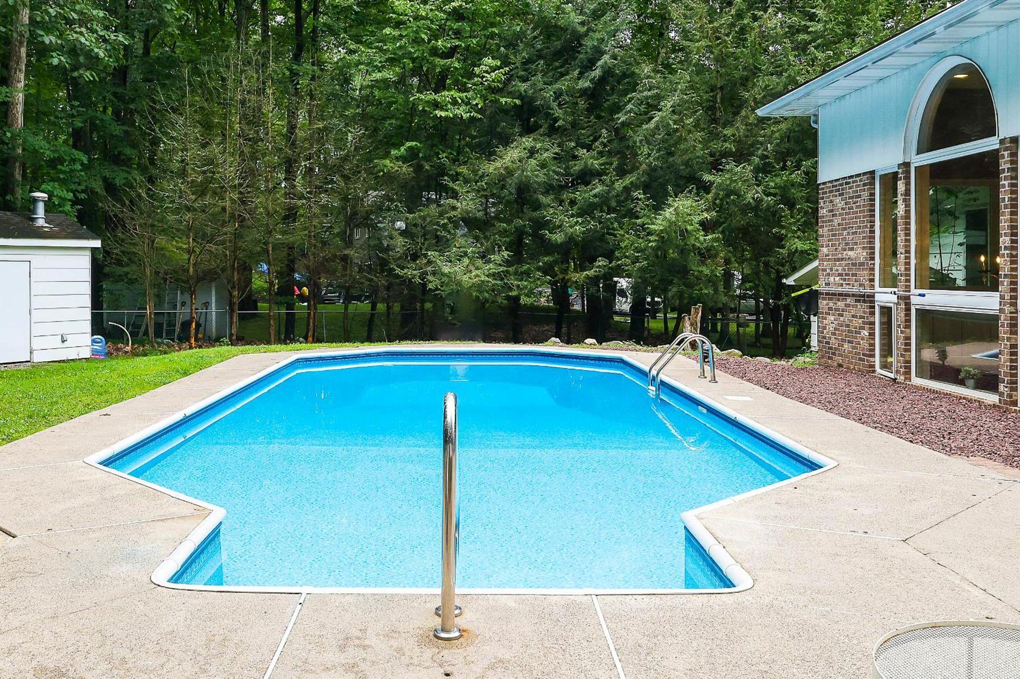 - Shawnee - Hot Tub - Fire Pit Holiday home East Stroudsburg